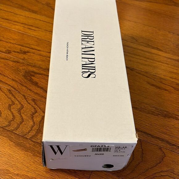 Dream Pairs Size 10 Nude memory foam flats. - Picture 9 of 13